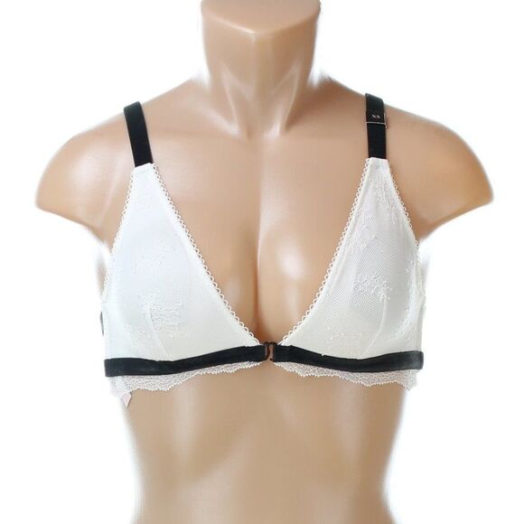 Victoria's Secret VS Lace Bralette NWT - Picture 1 of 9